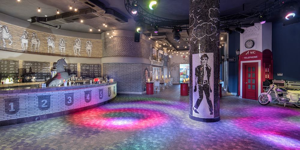 Back Street Bar Disco 3