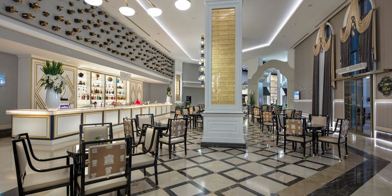 Lobby Bar